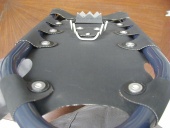 Ứng dụng vải cao su Hypalon trong giày thể thao, giày đi tuyết và giày công nghiệp